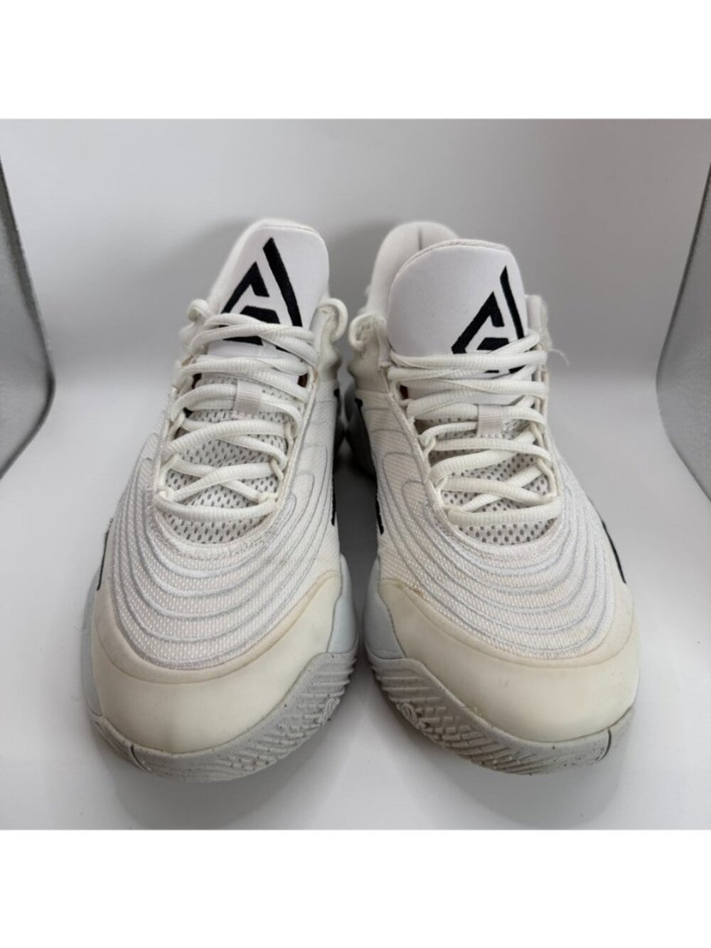 Nike Giannis Immortality 4 Shoes Mens Size 8 White Pure Platinum Running Gym - Picture 4 of 15